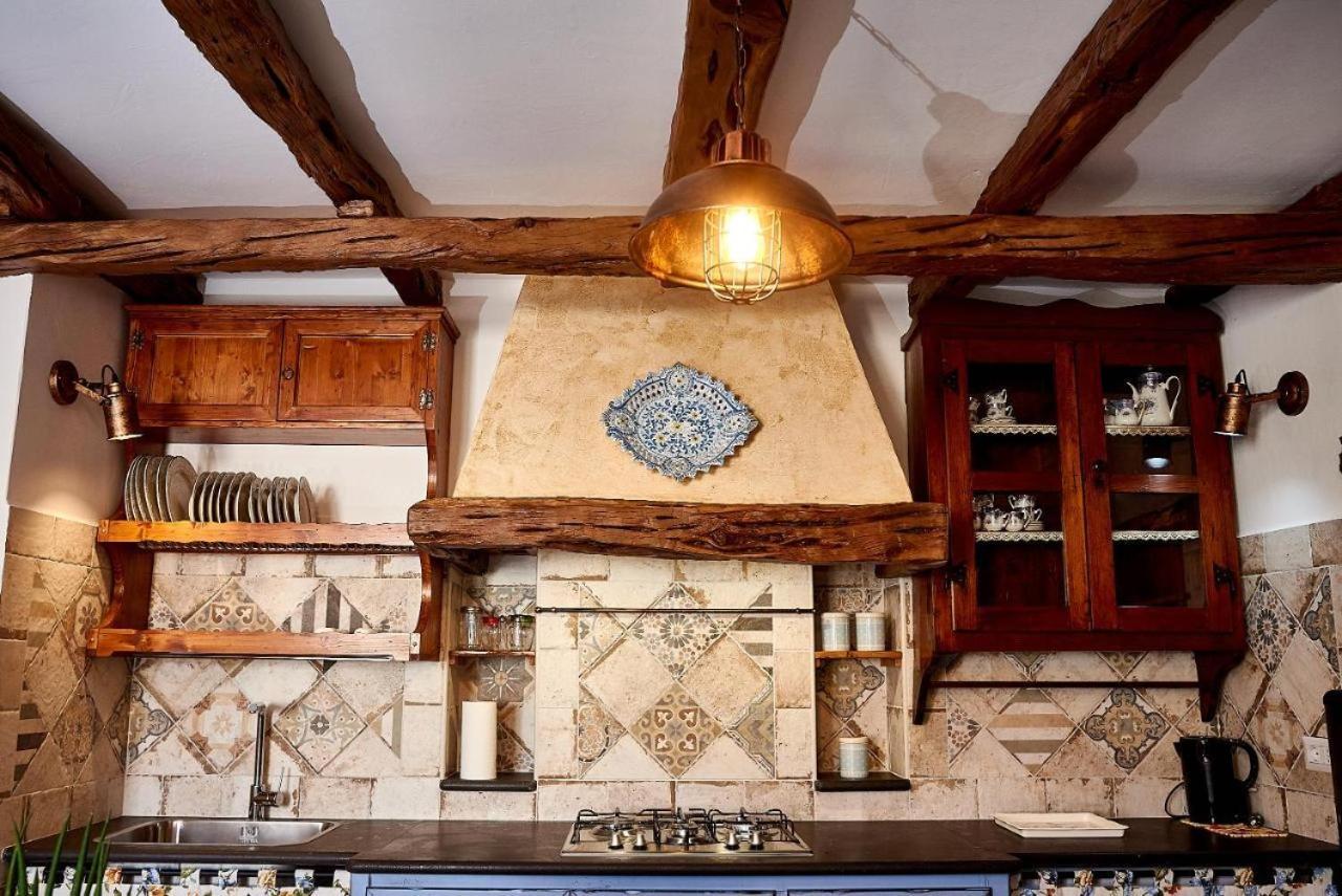 La Casa Del Balivo Hotel Dorgali Bilik gambar